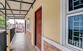 Oyo 92320 Melati Residence Syariah